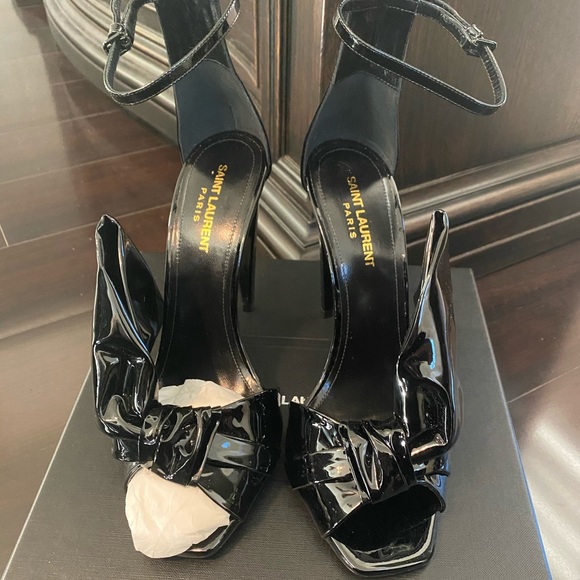 COPY - Brand new Yves Saint Laurent shoes - Picture 4 of 11